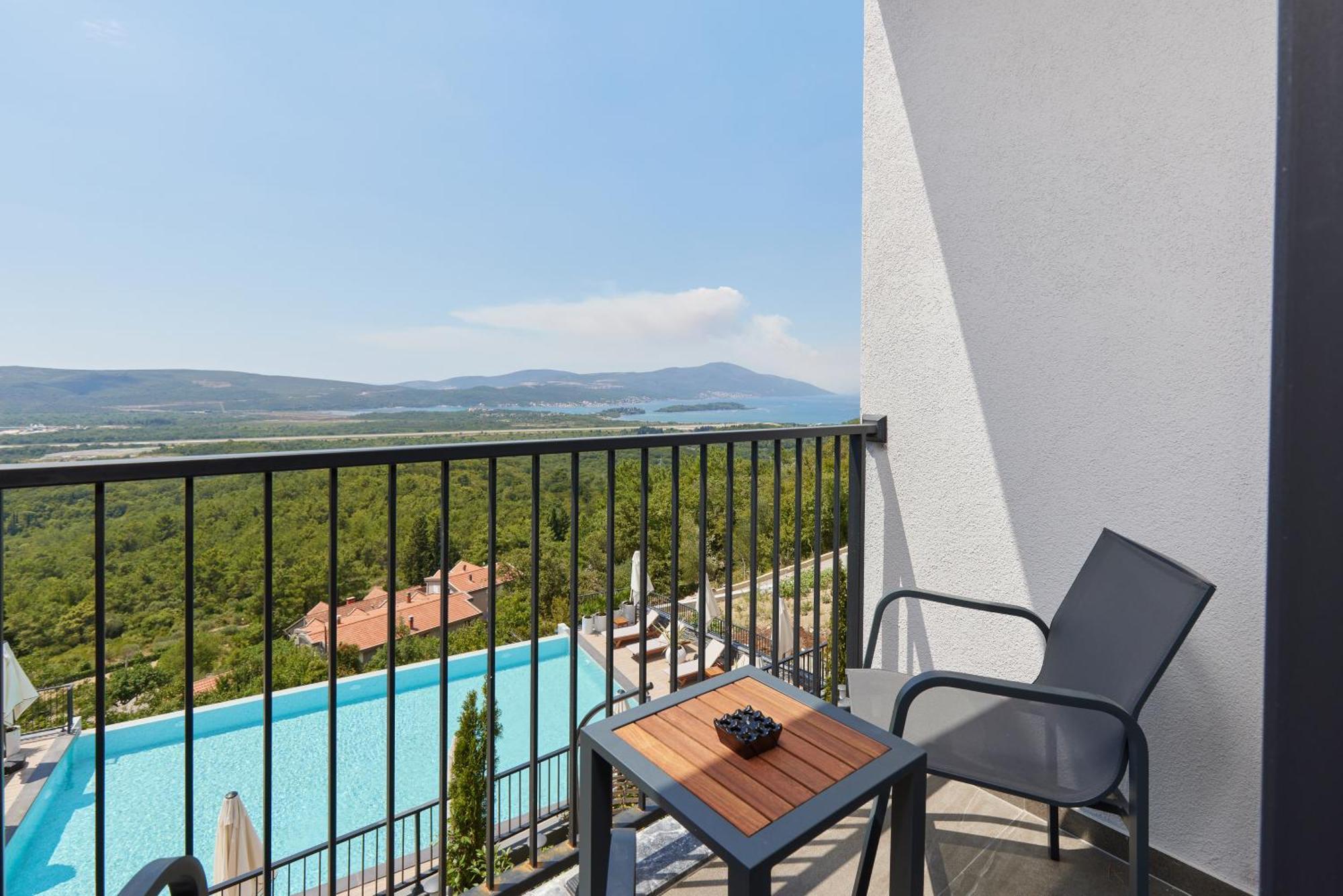 Bayview Hills Luxury Residences تيفات المظهر الخارجي الصورة